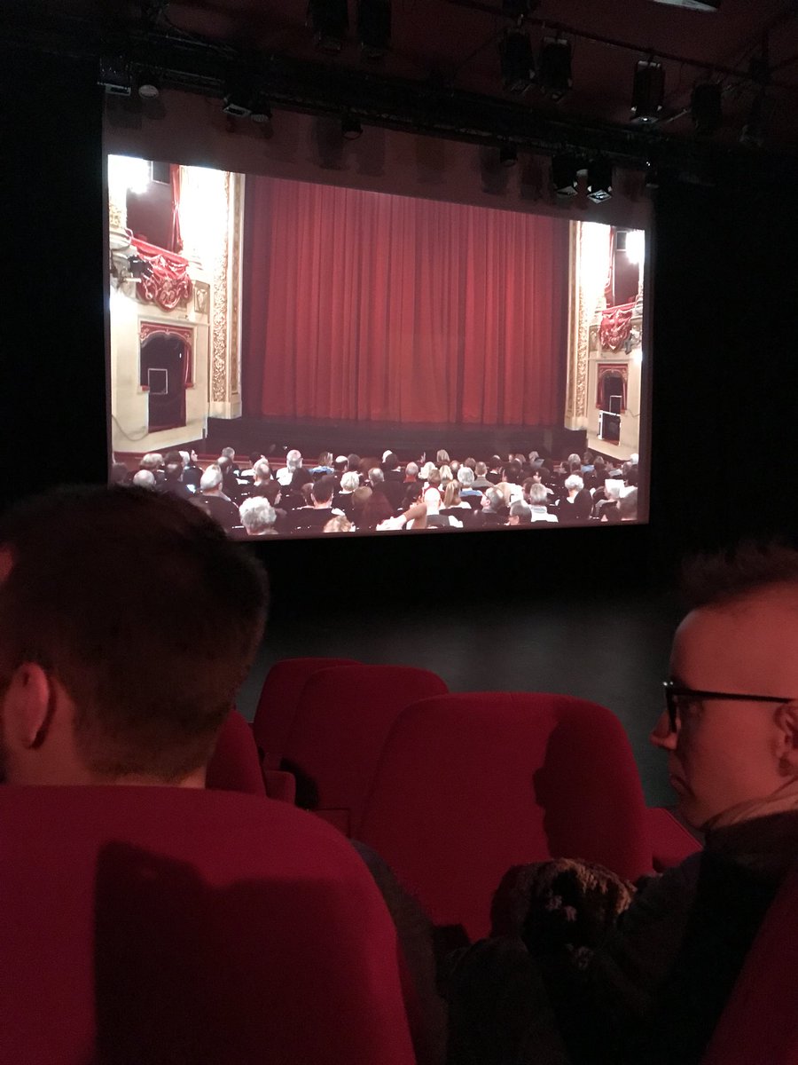 UnivRennes_2's tweet photo. Applaudissements nourris pour ce magnifique « medecin malgré lui » proposé par @OperadeRennes  au Tambour Merci aussi le CREA de @UnivRennes_2 Vive l’opéra ! https://t.co/rmik9FCYVD