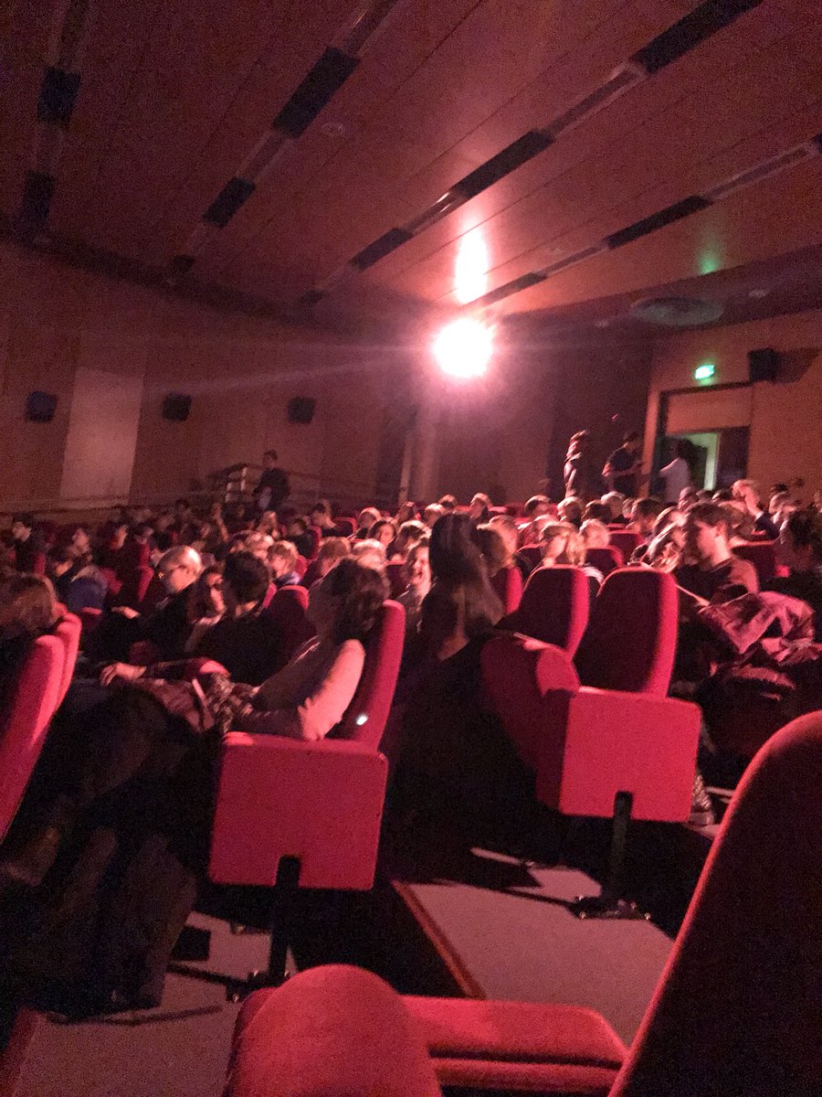 UnivRennes_2's tweet photo. Applaudissements nourris pour ce magnifique « medecin malgré lui » proposé par @OperadeRennes  au Tambour Merci aussi le CREA de @UnivRennes_2 Vive l’opéra ! https://t.co/rmik9FCYVD
