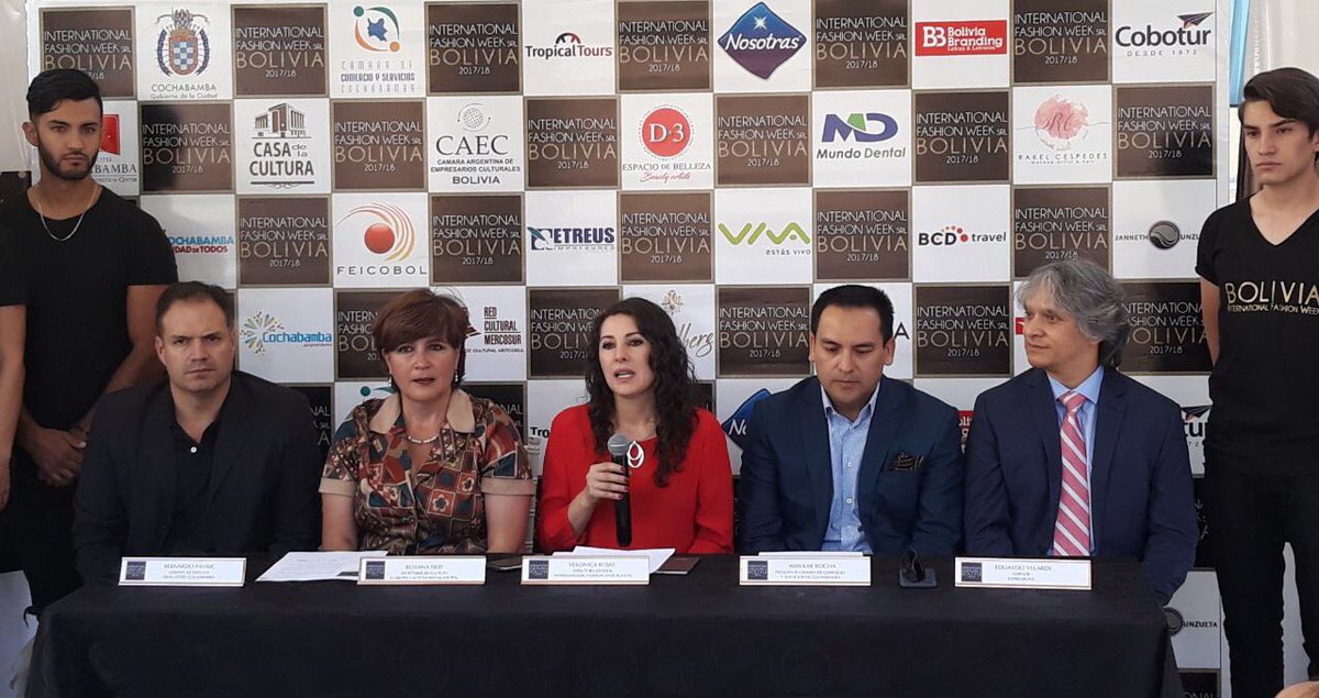 HotelCochabamba's tweet photo. #Conference  #ConferenciaDePrensa Fashion Fashion Week #Bolivia 🔝🔝👌🏻 https://t.co/l5NGWr9yk2