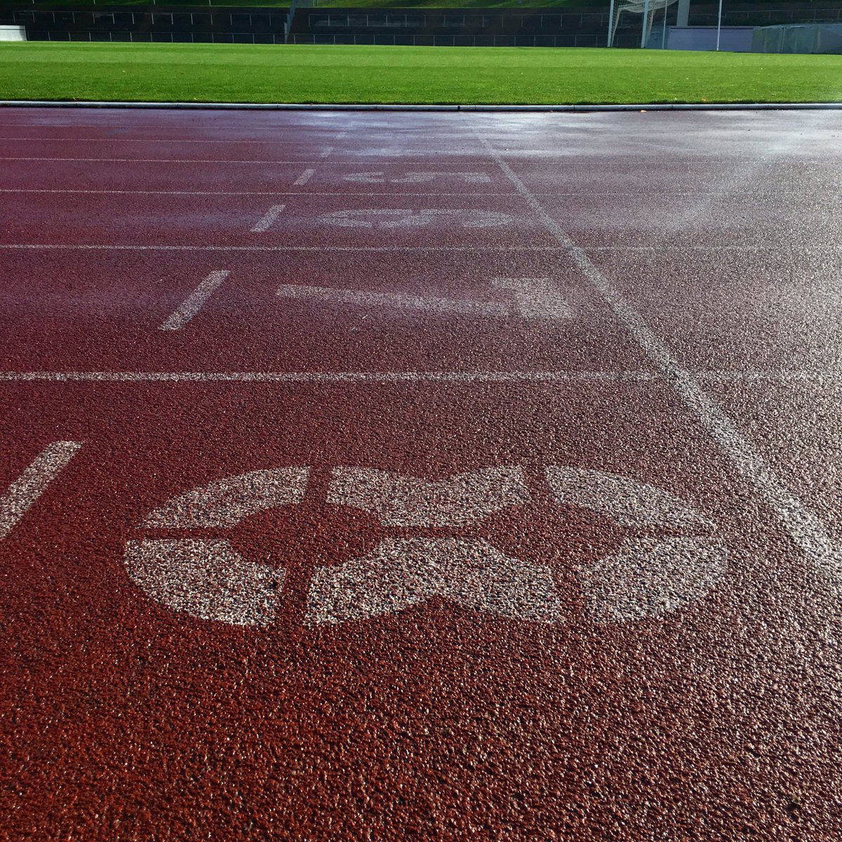 Grenzlandstadion in Rheydt 🏃🏼‍♀️🏃🏻#mg_anders_sehen #leichtathletik #mönchengladbach