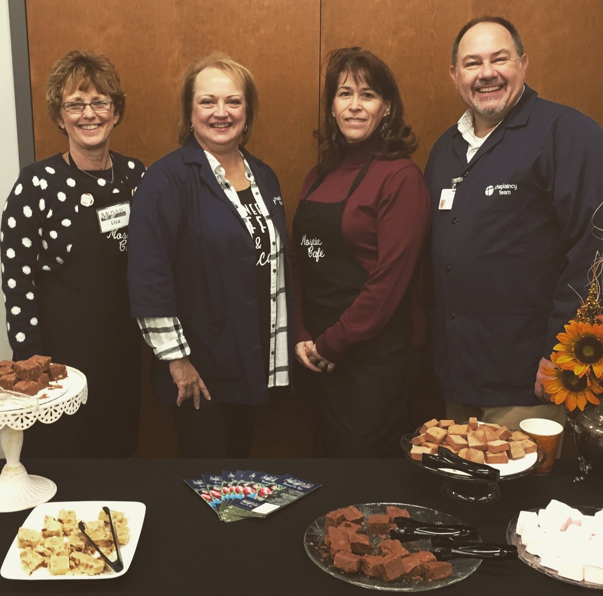 firstdecatur's tweet photo. Mosaic Cafe went on the road today to serve the Crossing Healthcare staff. Thank you for all the ways you bless our community! #grateful #mosaiccafe #firstdecatur #crossinghealthcare #decaturlimitless https://t.co/hmsgRf0B6a