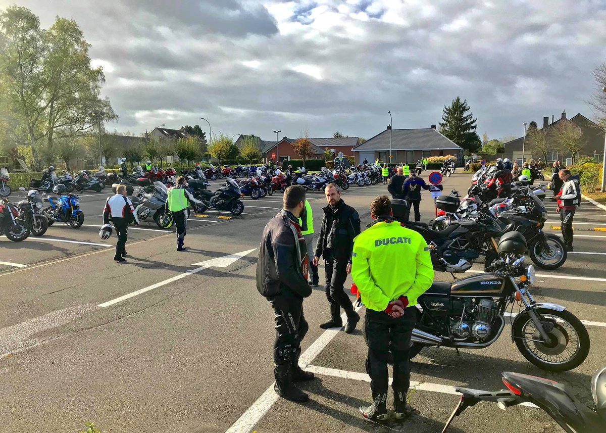 DhaensPeter's tweet photo. We did it! 385 bikes, absolutely dead... but so worth it! https://t.co/Jx6uaX2dwd