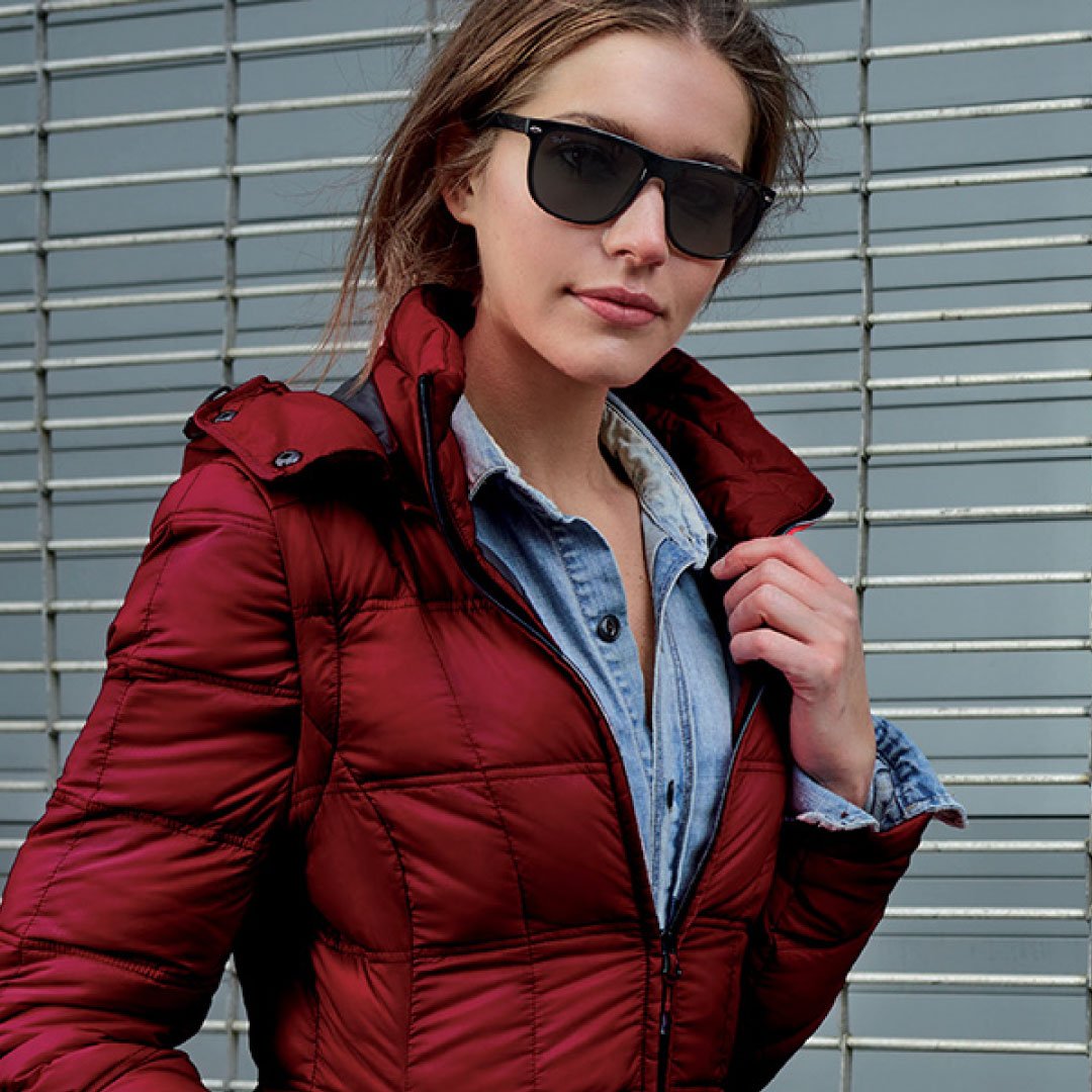 Wear Confidence! 

#photooftheday #follow #fashion #instafashion #like4like #outfitoftheday #lookoftheday #instastyle #nyc #explore #womensfashion #womenstyle #womensclothing #shopstyle #urban #brooklynbridge #nyc #style #streetfashion #fashioninspo #travel #shopping #adventurous