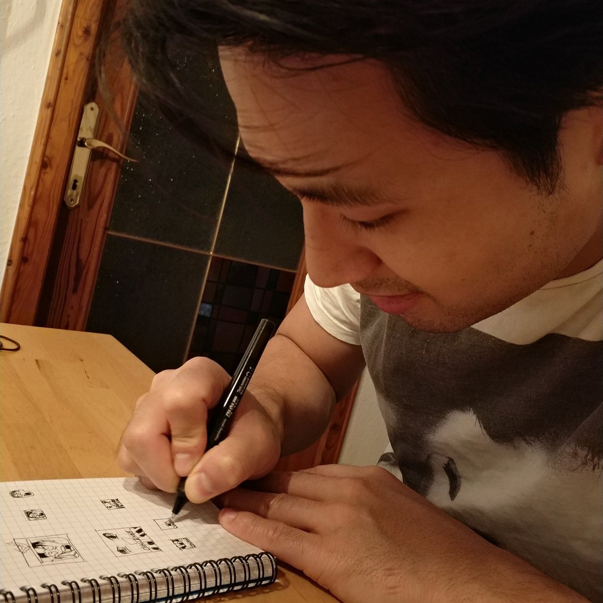 firefly_piano's tweet photo. Making Emotes!😎💫
. 
#twitch #stream #emoticons #subscribe #firefly_piano #gangwon #drawing #malen #sketch #manga #anime #ideas #idee #challenge #pen #paper #YouTube #letsnuts #art #creative https://t.co/wzt26hXf7R