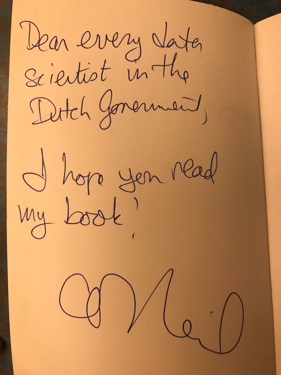 bettyfeenstra's tweet photo. Kijk, die kan ik met goed fatsoen uitlenen aan collega’s: met een persoonlijke boodschap van @mathbabedotorg #unfairalgorithms https://t.co/TGEG0ZP38s