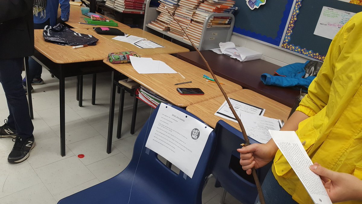 Sharing our learning: 812 joined 807 to hear their arguments "for" or "against" Confederation. Thank you <a href="/caldana21/">christian aldana</a>