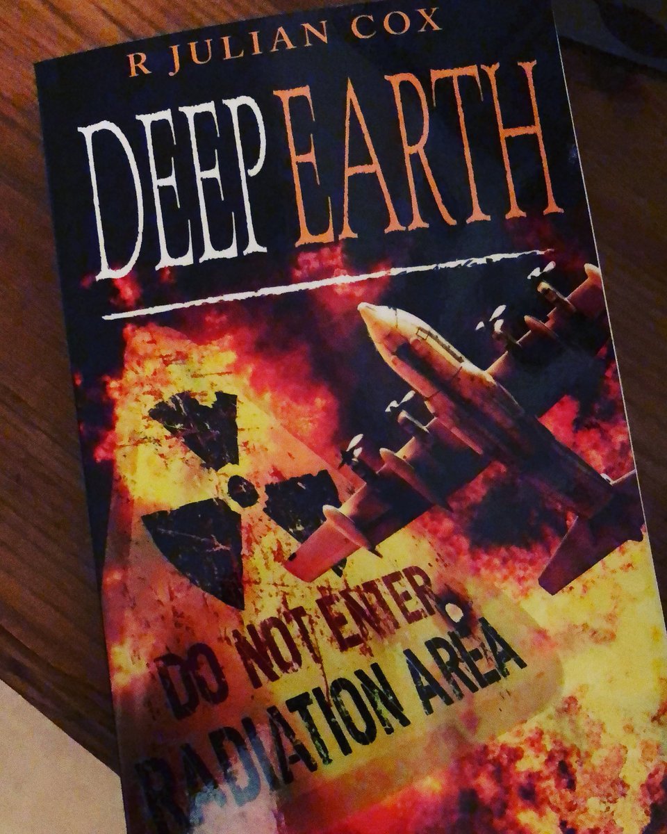BookArtGuy's tweet photo. Complete wrap around cover I designed for author Roger Cox #bookcoverdesign #artist #bookcover #artwork #bookart https://t.co/Qcmp1Cbg3z