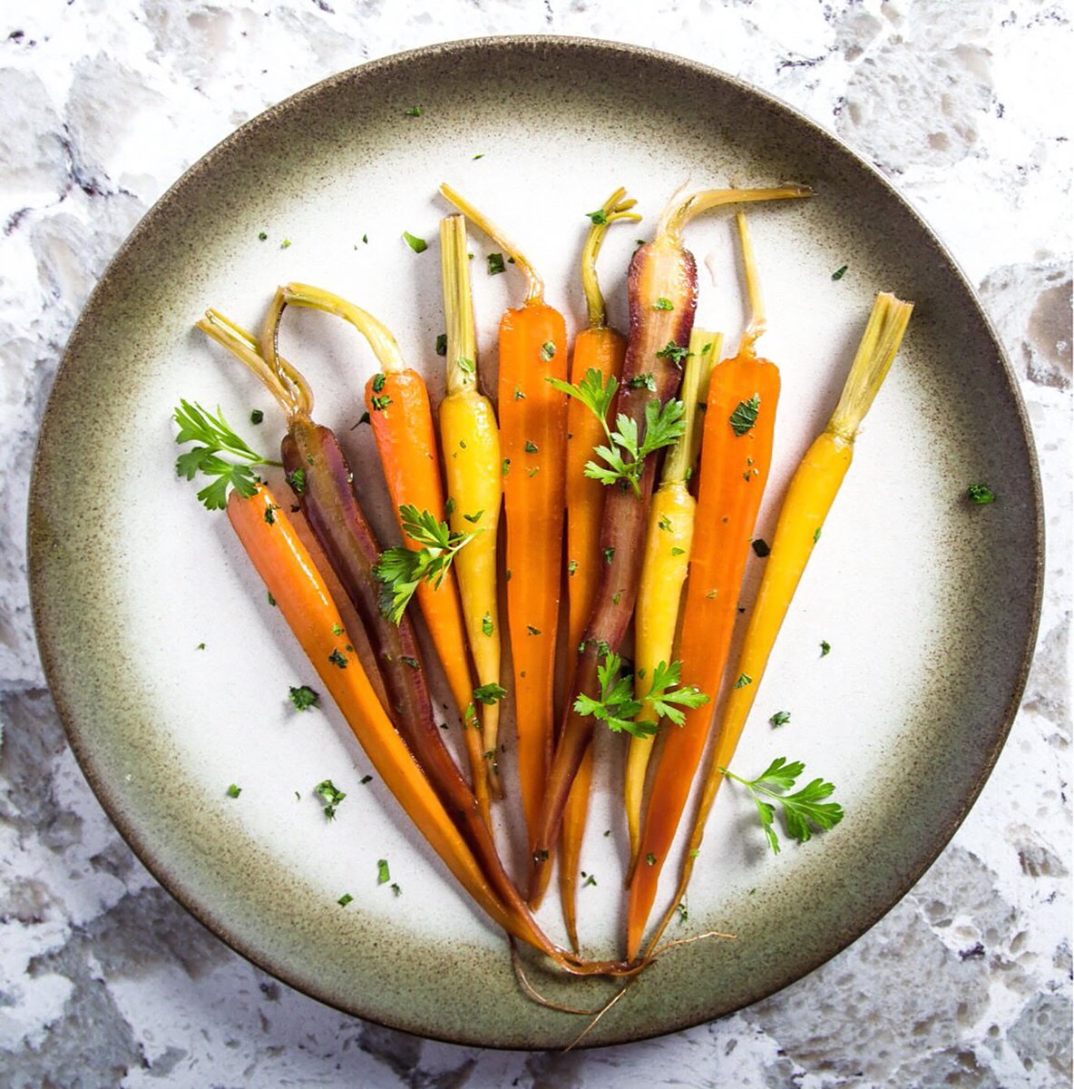Our sous vide carote grasset will make a simple and beautiful side dish for your Thanksgiving dinner. sansaire.com/signature-reci…
#sousvide #sansaire #thanksgiving #turkeyday #veggies #healthy #HealthyFood #recipe #food #foodie #foodpic