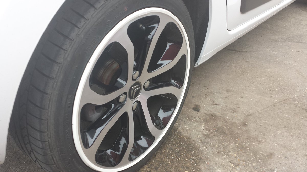 wheelprotech's tweet photo. Recent customers cars fitted with Alloy Gator #sheffieldissuper #barnsleyisbrill #rotherhamiswonderful https://t.co/wsRsXxiiGw