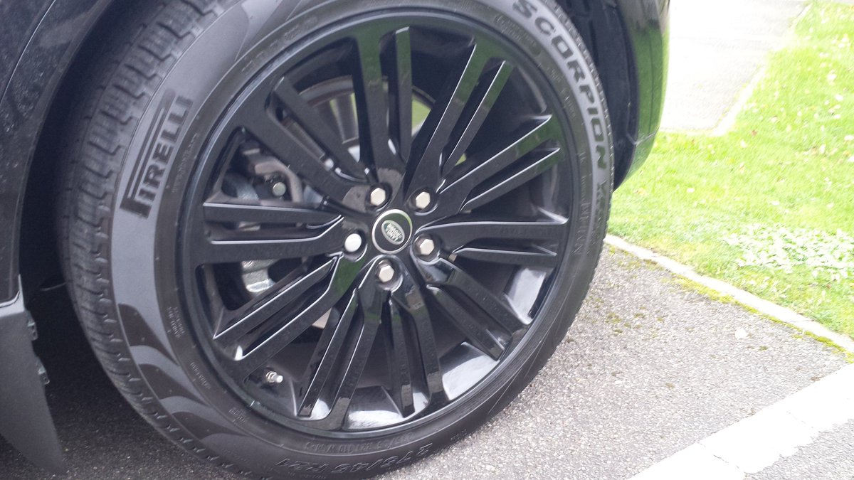 wheelprotech's tweet photo. Recent customers cars fitted with Alloy Gator #sheffieldissuper #barnsleyisbrill #rotherhamiswonderful https://t.co/wsRsXxiiGw