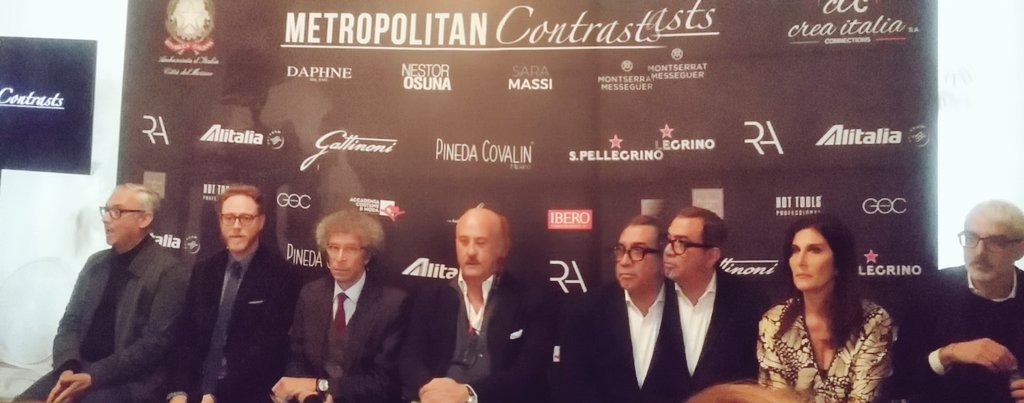 EURECCATRAVEL's tweet photo. Presentacion de Metropolitan Contrasts donde se fusiona la creatividad mexicana con la moda italiana #metropolitancontrasts https://t.co/NeSUk5idNH