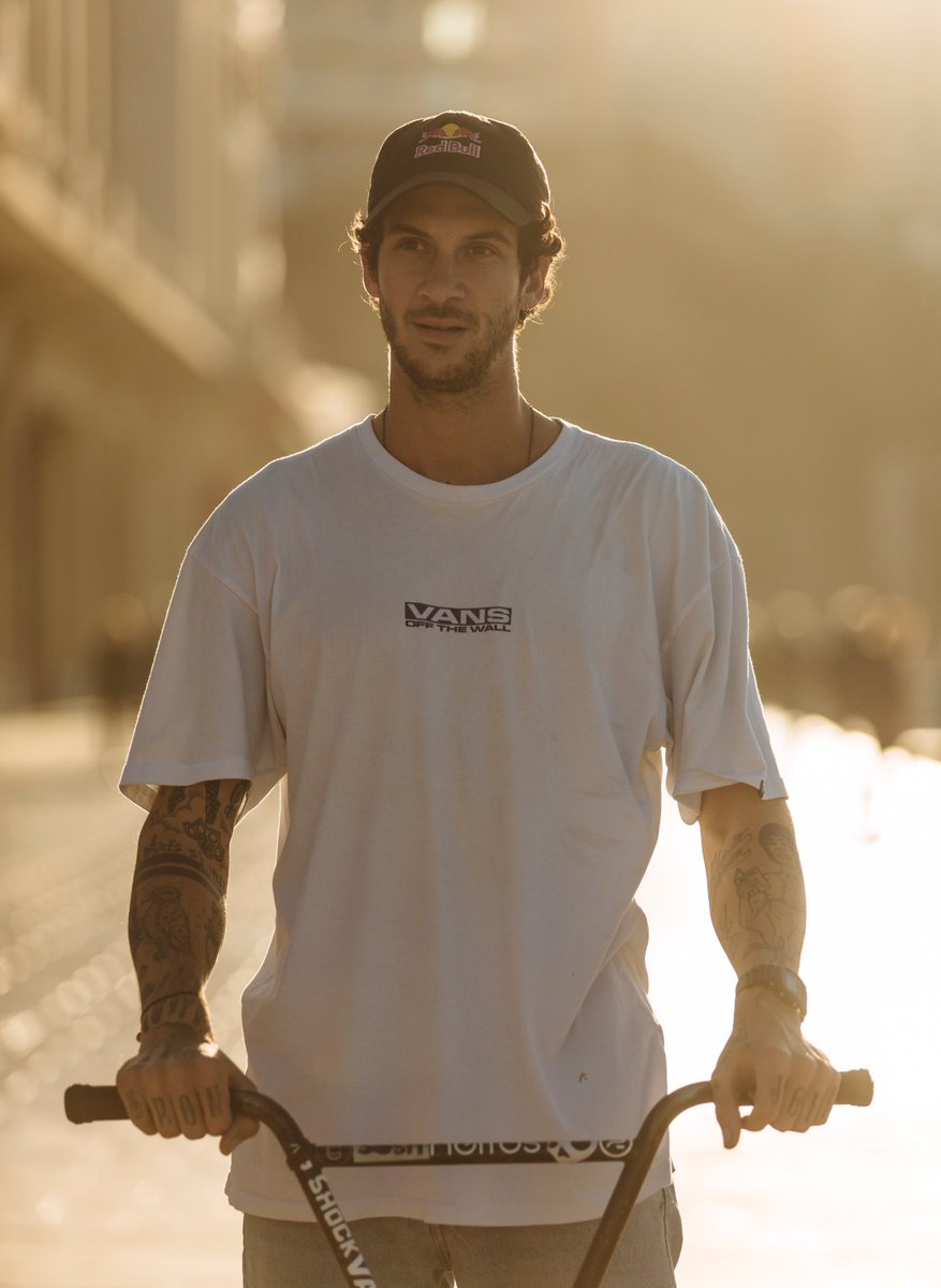 Portrait by <a href="/VincePerraud/">vince perraud</a> ☀️