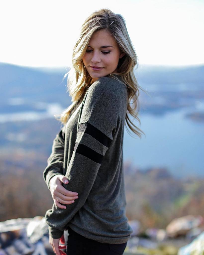 northandmainga's tweet image. Our softest varsity tunic yet / #NorthandMain #NMClothingCo #coldweatheressentials ift.tt/2zVYgSv