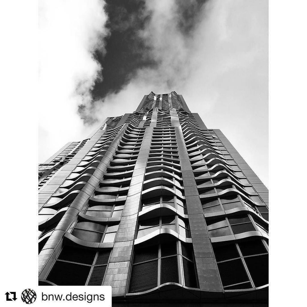 gammo_io's tweet photo. The sky's the limit. Get Gammo today and maximize your influence on social media.
#gammo #gammopersonal #gammobusiness #business #entrepreneurship #social #digital #media #socialmedia #marketing #influence #motivation #dailymotivation #startup #entrepren… https://t.co/K8xEZ46nF4 https://t.co/aCzCt7DH1S