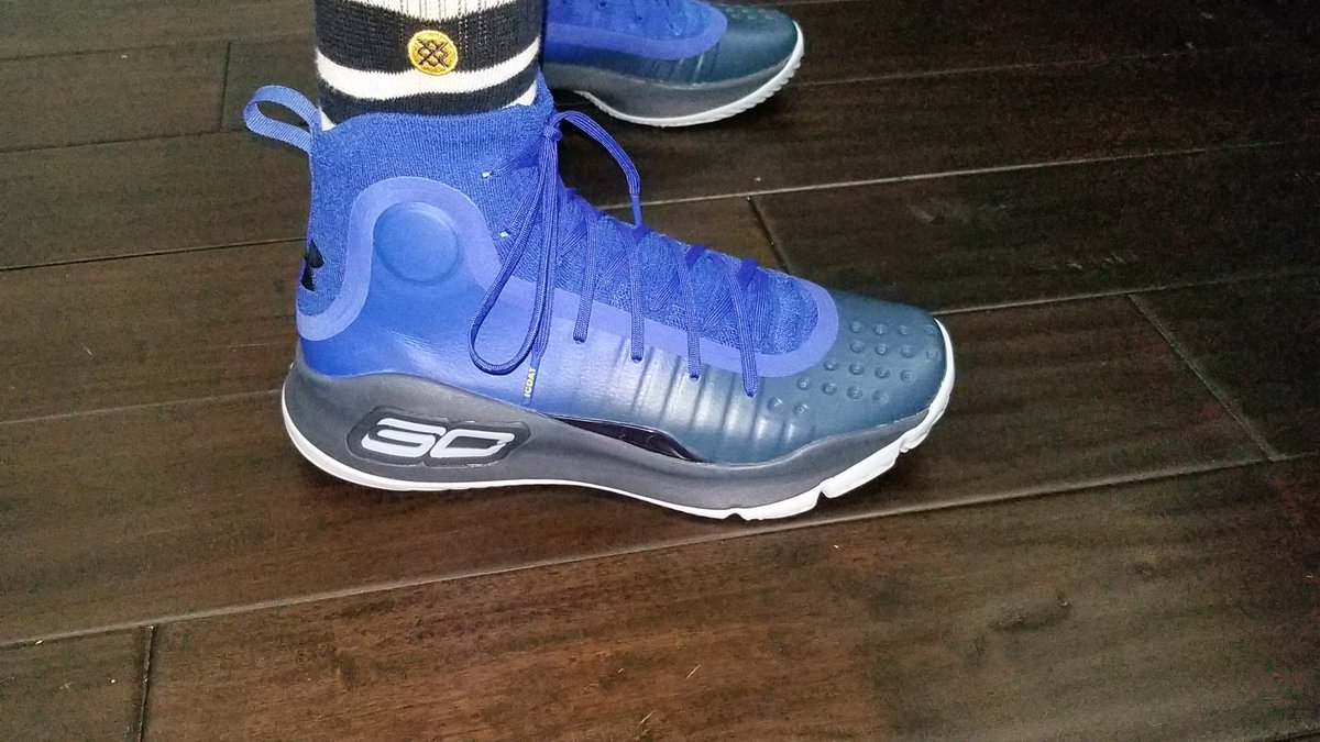 JumpBlue23's tweet photo. My new #curry4 !  I'm usually a Jordan shoe fan but these were too awesome to not get!  Plus they match my jersey.😉 #utahthunderbasketball #blue23  #curry #stephcurry #myjourney #shoes #jordans #goat #whynot https://t.co/OnQXsIXsu7
