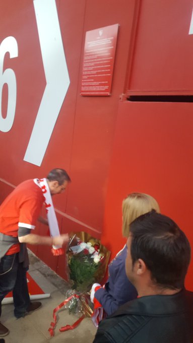 View image on Twitter