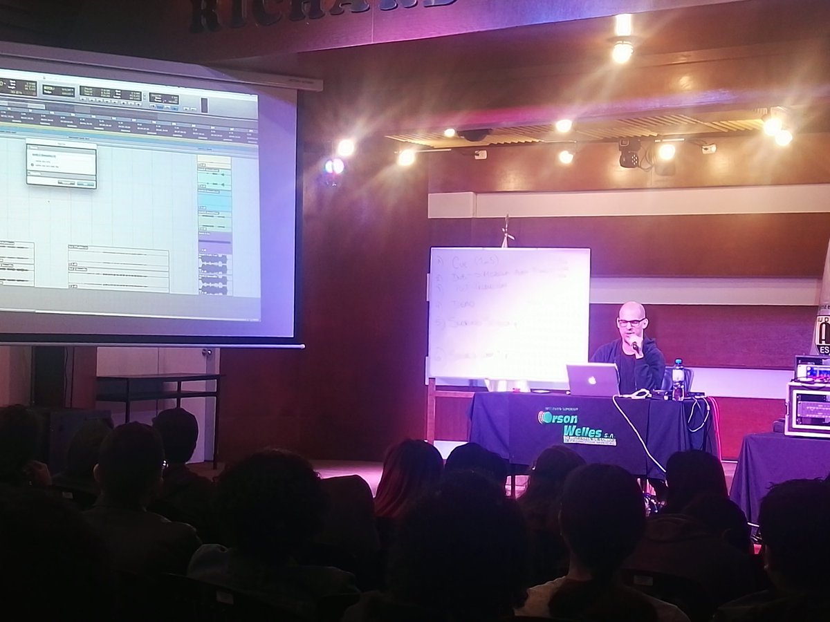 Con Justin Moshkevich y su conferencia sobre Q&amp;A Respecto a la grabacion/mezcla de una banda sonora de Cine/televisión #congresonacionalaespeeu2017