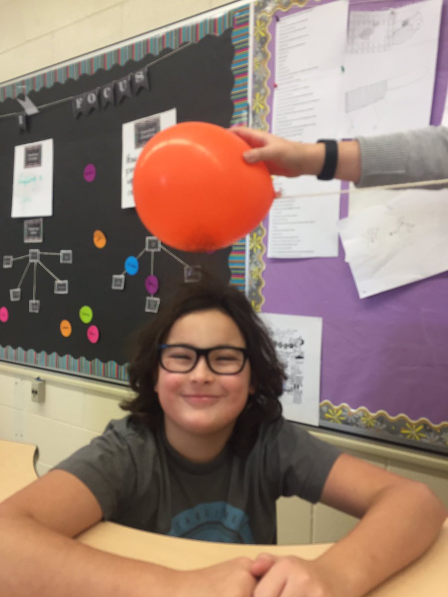 mmekgrade6's tweet photo. We are learning about static electricity!!!!!!!! https://t.co/DNg0Pva87X