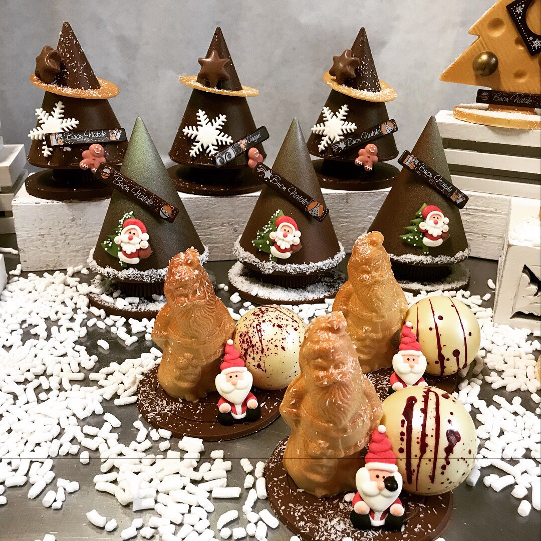 Lb_lorianabetti's tweet photo. #natalecollection #lindaMchocolate https://t.co/TCIMBG1oAU