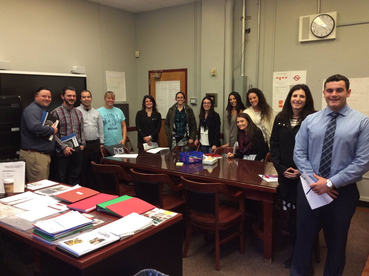 CSD31SI's tweet image. #JapaneseLessonStudy after the action! Amazing #Math Educators lending expertise to the lesson today @CurtisR450 @Wagnerhigh @PRHSRaiders #inspired31 @District31R @CarolECronk HT  @CGoffredoZapata for the #Livestream