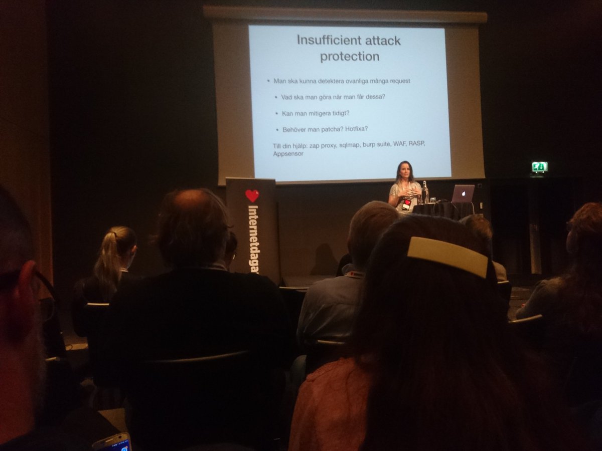 stefansndstrm's tweet photo. Koll på läget? Not me! 😜
😊
#ind17 #ind17gdpr #datasäkerhet Och den här sista taggarna får jag väl lov att radera innan 25 maj 2018. 😉 #Siren #Hofvander https://t.co/vRQADyUJYX