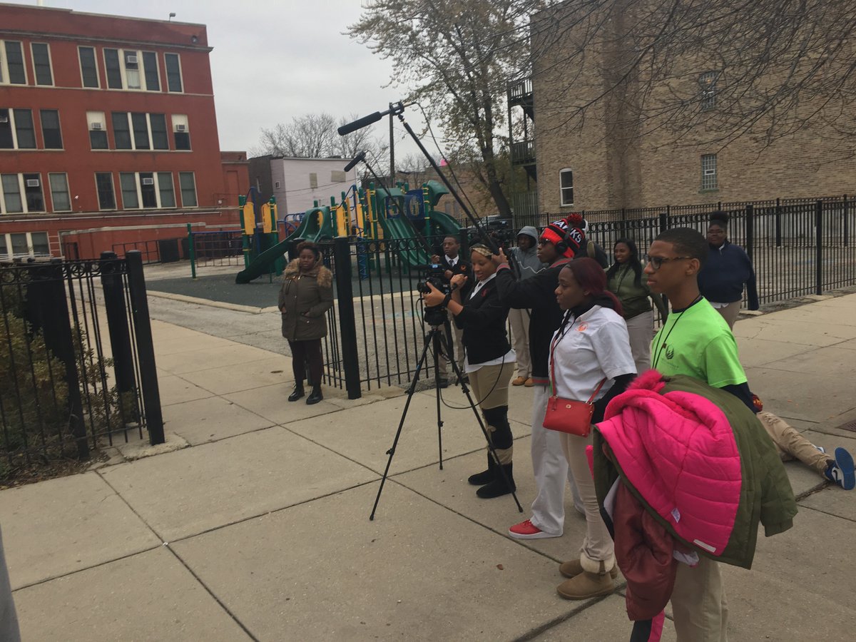 NLCPfsm's tweet photo. Level 2 #student completed 4 scenes of their #narrative #project.  9 more scenes to go. @FreeSpiritChi @fsmjeff @RealChiYouth @fsmnewstweets @HoopsHIGHFSM https://t.co/NxQT6lw876