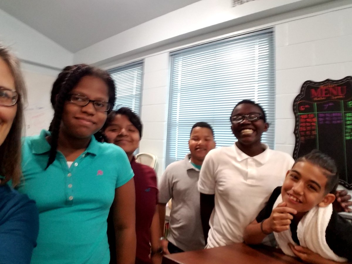 MediaMms's tweet photo. Our very first open mic was a huge success in Hurricane Central with jokes, poems, a rap cider and cupcakes. #CCPSSuccess @MediaMms @ROARMMS https://t.co/jBMT27bIGZ