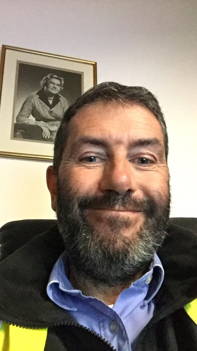 JCampbellWhisky's tweet image. Movember Update and I think Bessie approves 👍 #movember #beardupdate #raisingawareness #menshealth #menshealthmonth #itchy #isitdecemberyet