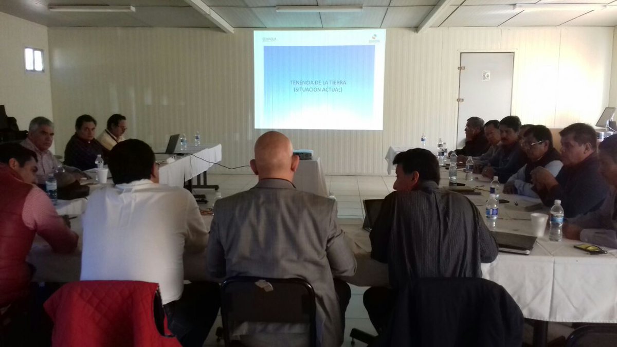 CEA_SLP's tweet photo. Reunión interinstitucional @Conagua_DLSLP #sapsam #PMVillaDeGpe #CGEAltiplano @JECSanLuis @CEA_SLP para dar seguimiento a la construcción del #acueducto y la #Presa #LaMaroma para que #ProsperemosJuntos @JMCarrerasGob https://t.co/CeowhU1GcQ