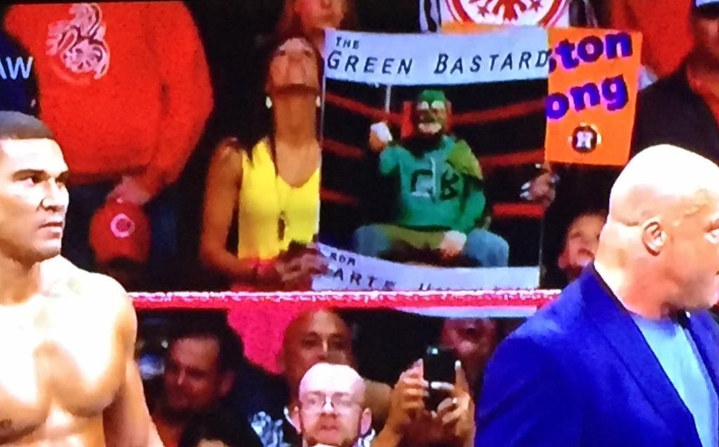 MSmithBubbles's tweet photo. Apparently I was in the crowd at @WWE last night. #DEEEEECENT https://t.co/g4iT5qm0Ke
