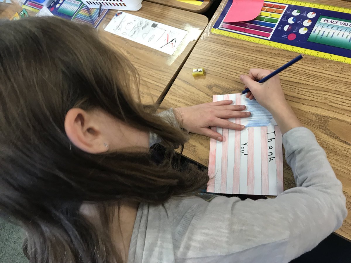 Lannoye 5th Grade appreciates the men and women who protect our freedom over the holidays. Thank you for your service! #Raiderstrong #100Kthankyous