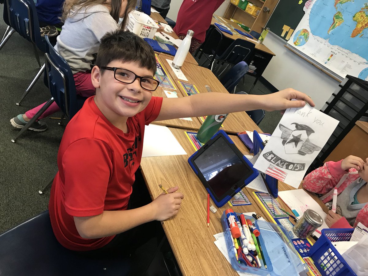 PCSD_LN5's tweet photo. Lannoye 5th Grade appreciates the men and women who protect our freedom over the holidays. Thank you for your service! #Raiderstrong #100Kthankyous https://t.co/0l94EIFQsr