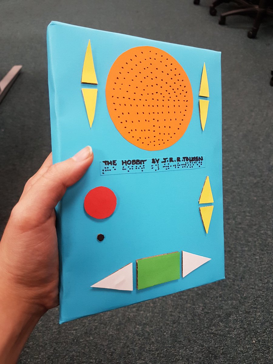 _CathyShannon's tweet photo. 'Digital talking book for the elderly or blind' prototype for HCI done! Thanks @DigitalDoireann for the lovely colour papers and @GouldingCiaran for the carton from *text missing* #fm6111 https://t.co/qmg18gJGVd