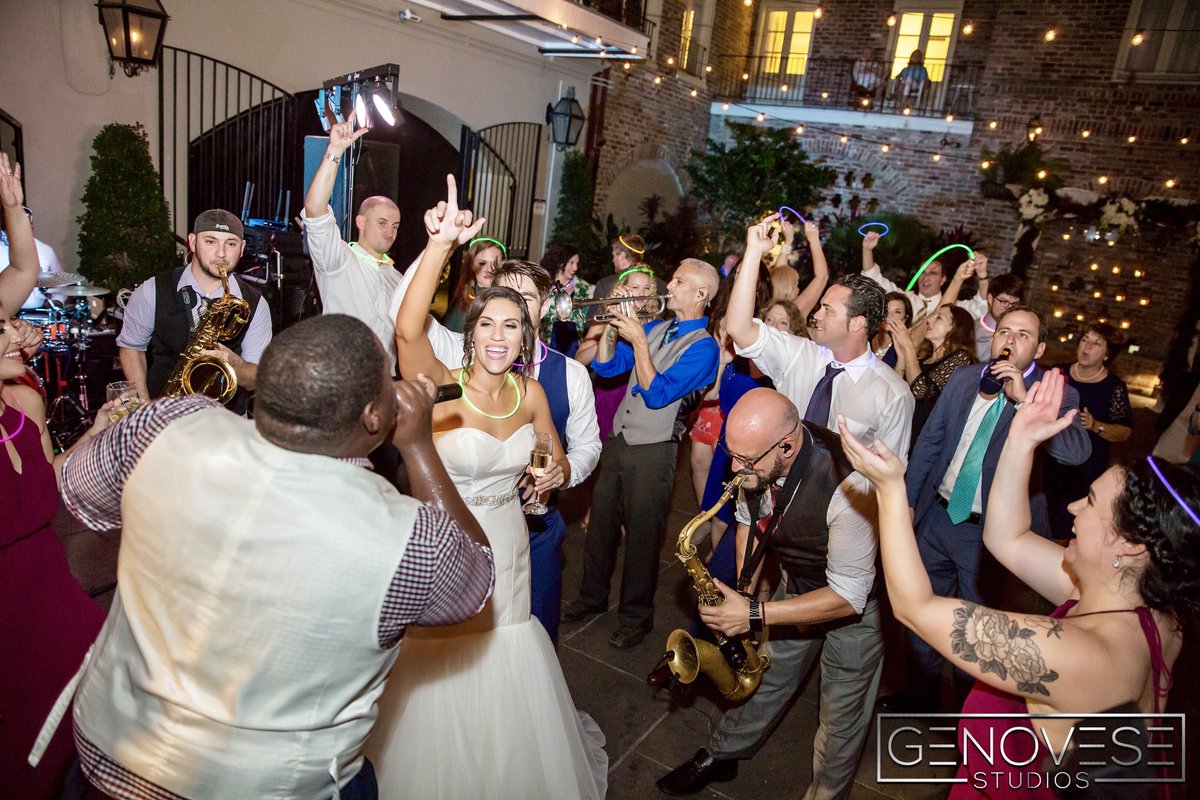 SouledOutLA's tweet photo. Photo credit goes to Genovese Ashford Studios  for this awesome capture! #SouledOutLA #wearetheparty #CouplesChoice2017 #CouplesChoice2018 https://t.co/Omoq8zlyRc