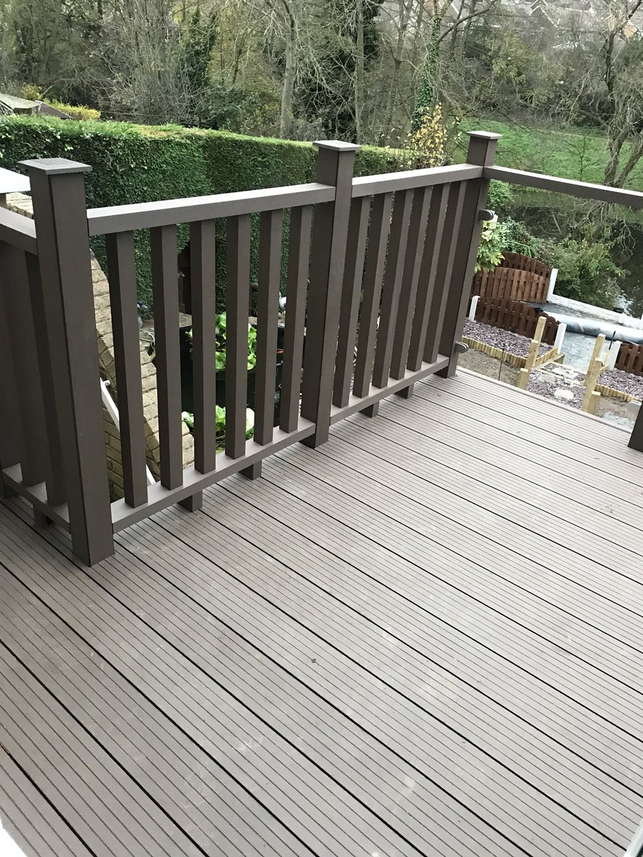 ABS_Prop_Spec's tweet photo. (Part 2) Recently completed in Sheffield, raised composite decking on stilts #outdoorliving #compositedecking https://t.co/0FueV8wsX1