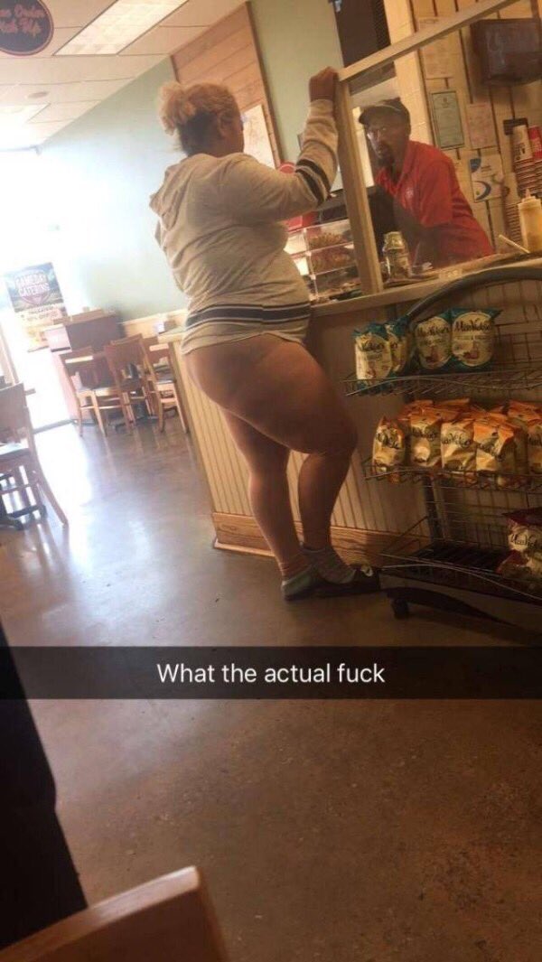 wilder_ingalls's tweet photo. #TuesdayThoughts I just can’t with this, I’m a thick girl but really? https://t.co/tCVIhb9sY9