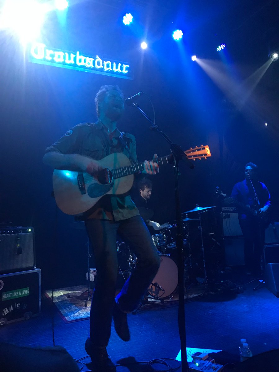 BrettBarry's tweet photo. @hissgldnmssr in action @theTroubadour. Awesome show, as always. https://t.co/l6tWJ2GOm1