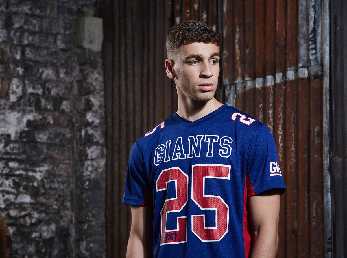 AW17 collection featuring <a href="/giants/">New York Giants</a> and <a href="/49ers/">San Francisco 49ers</a> looking sharp 🏈 #MajorPlayers