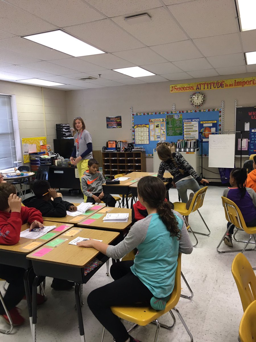 BSTCBedford's tweet photo. Ms. Smith &amp; Ms. Hunt talking to the awesome @BedfordElem students today about the elite opportunities @BSTCBedford has to offer! #CareerDay https://t.co/5D1PL1OKyq