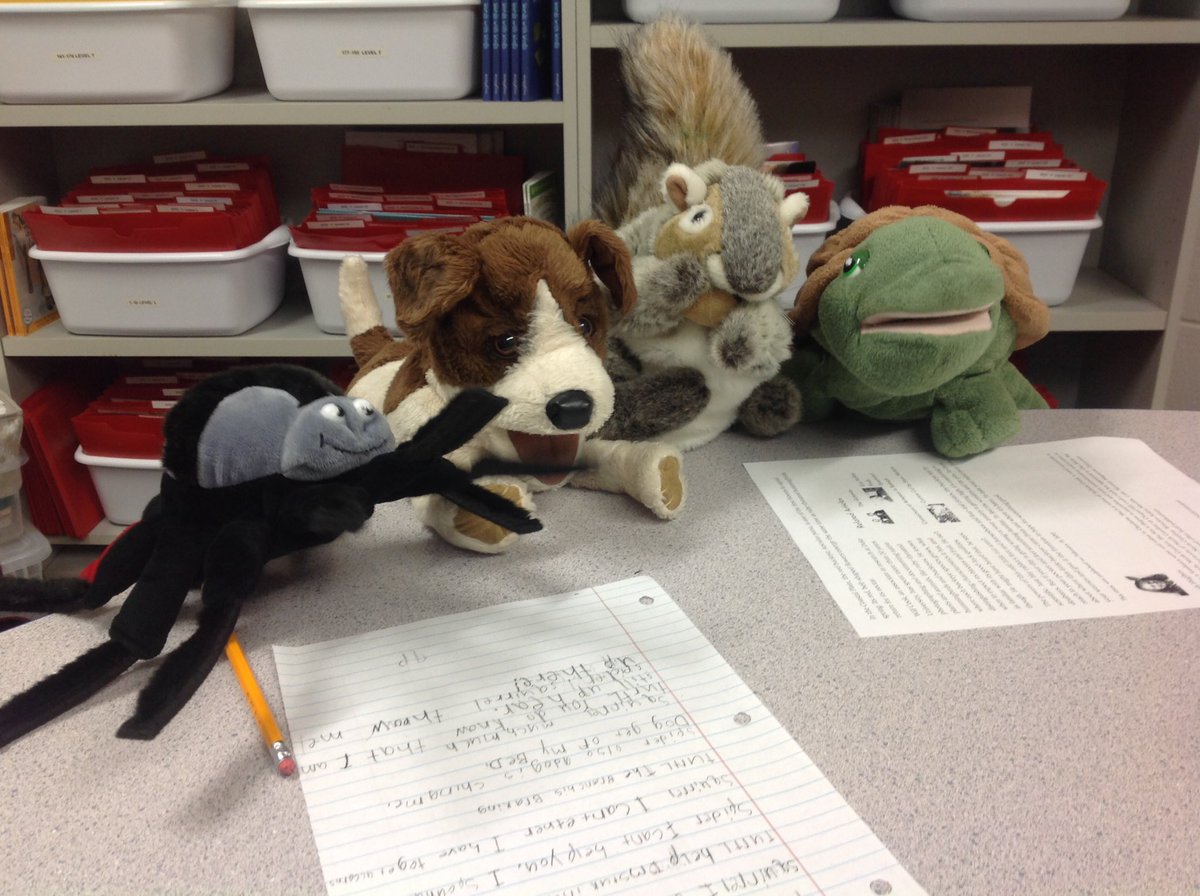 HZNReadingGrps's tweet photo. Power Hour was a zoo the day before Thanksgiving Break! https://t.co/ePZYiXw2ZI