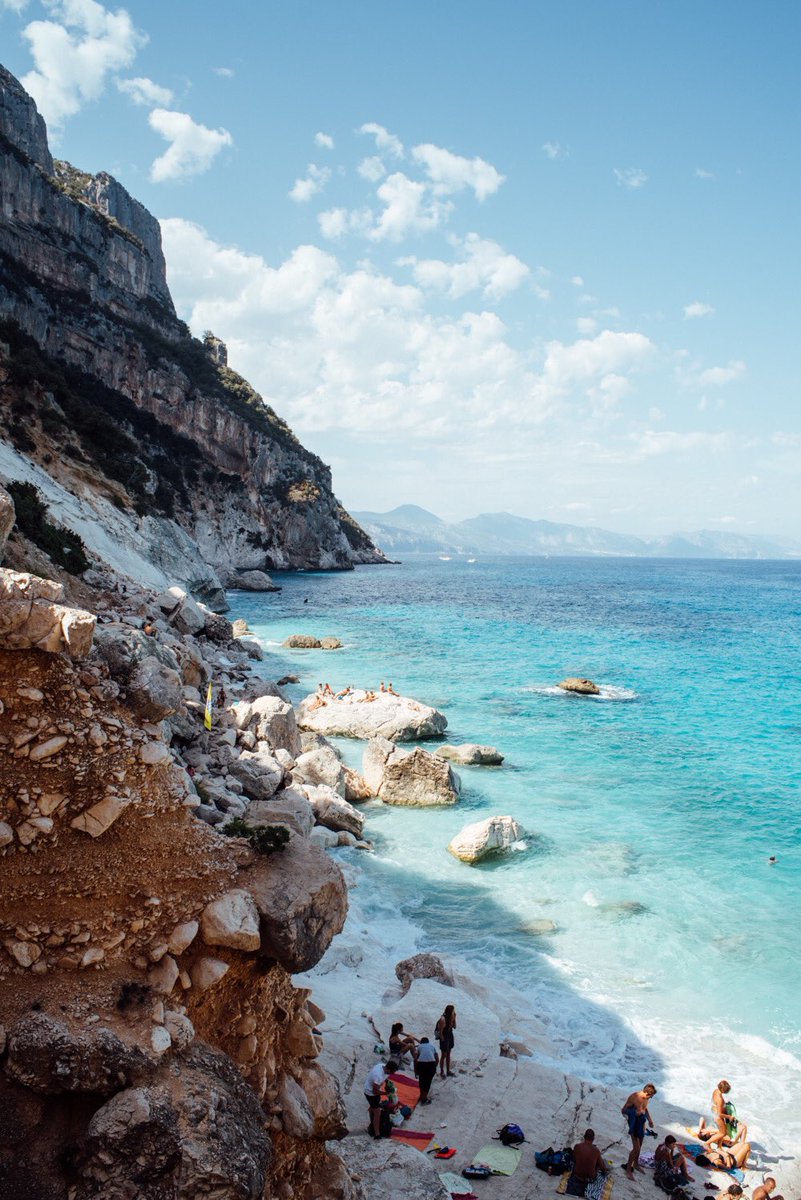 MorganFaverty's tweet image. To get to most of the beaches it’s a 2-3 hour walk but it’s definitely worth it. instagram.com/p/Bbtg79ln5Z4/