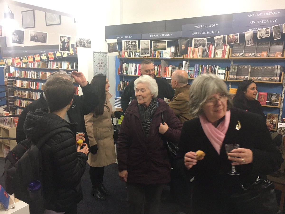 triggerhub_'s tweet image. At the launch of #LifeAfterCare with Mark Edwards at Blackwell's Newcastle @blackwellncl A fab turnout!