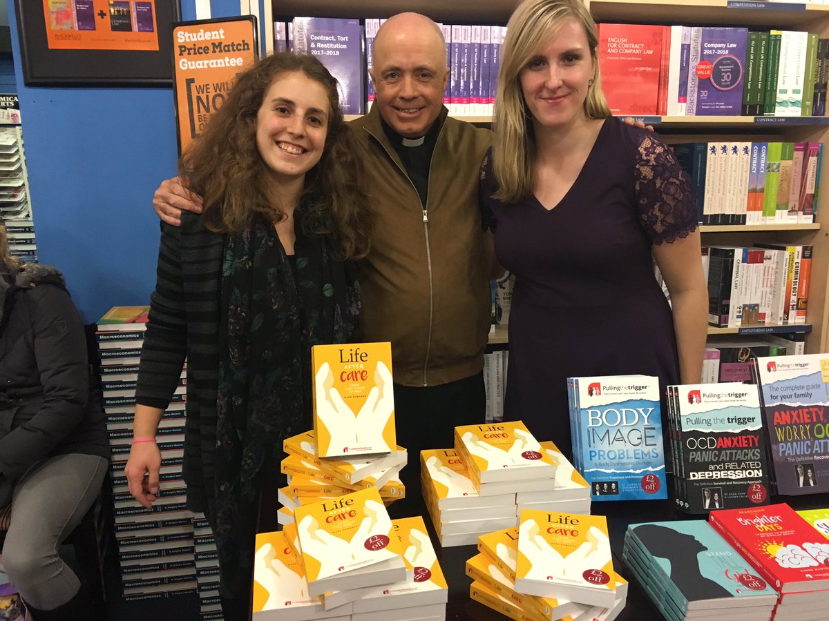 triggerhub_'s tweet image. At the launch of #LifeAfterCare with Mark Edwards at Blackwell's Newcastle @blackwellncl A fab turnout!