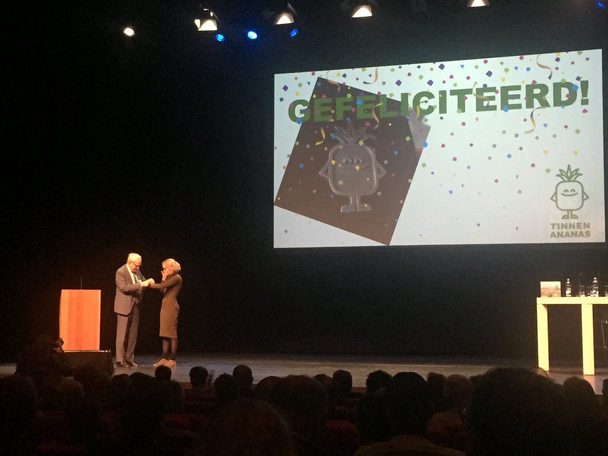 Meest Gastvrije Rotterdammer van dit jaar is: Eveline van Wanrooij! Gefeliciteerd <a href="/RotterdamTours/">Eveline van Wanrooij</a> #tinnenananas