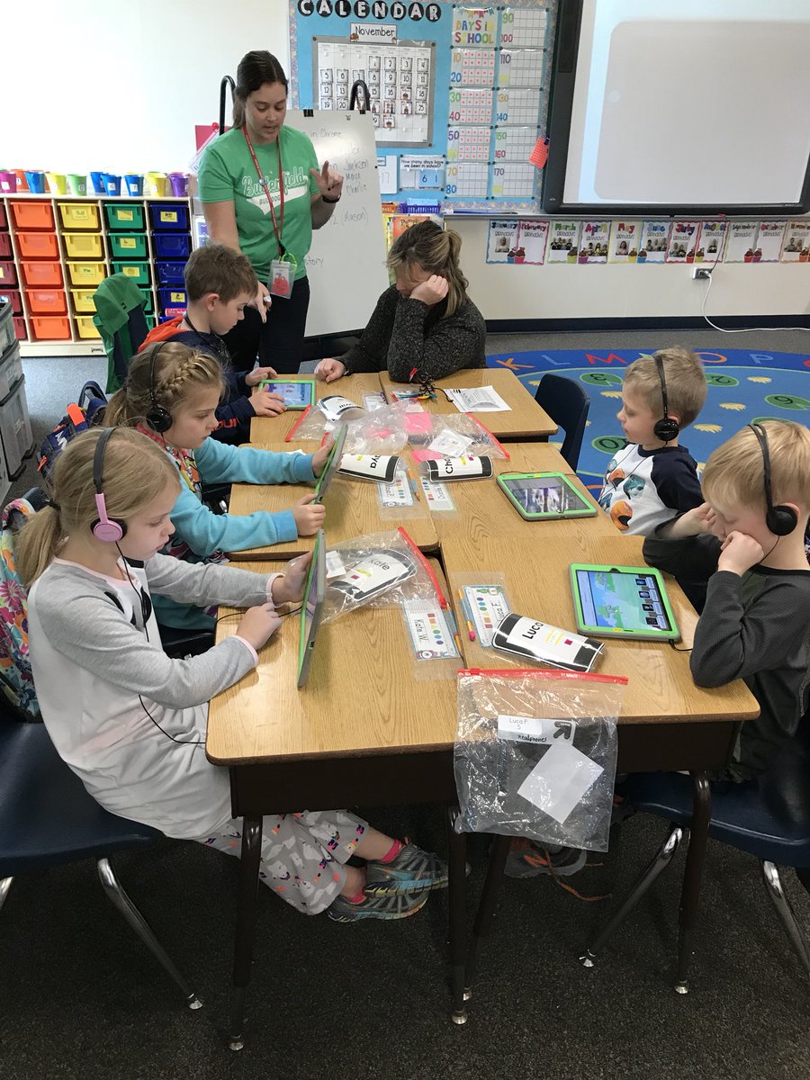 Erik_Youngman's tweet photo. #Differentiated and #personalized #math and #reading #learning with #CompassLearning for #ButterfieldD70 #students. #D70Learning
#LibertyvilleD70
#D70ShinyApple https://t.co/CLurCwaaJQ