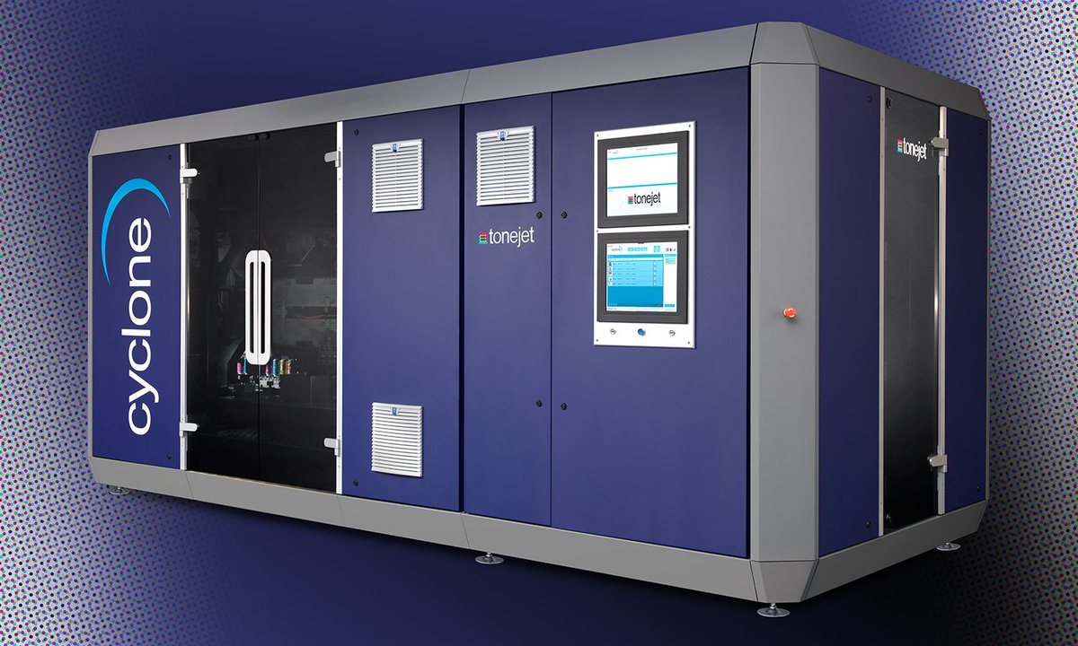 tonejetltd's tweet photo. Last week, the launch of #Cyclone, the first industrial production direct-to-can digital printing machine, was a huge success at #InPrint2017. Find out more about this latest innovation https://t.co/L7tMe2Hw3K @InPrintLive https://t.co/iPXQkphdG8