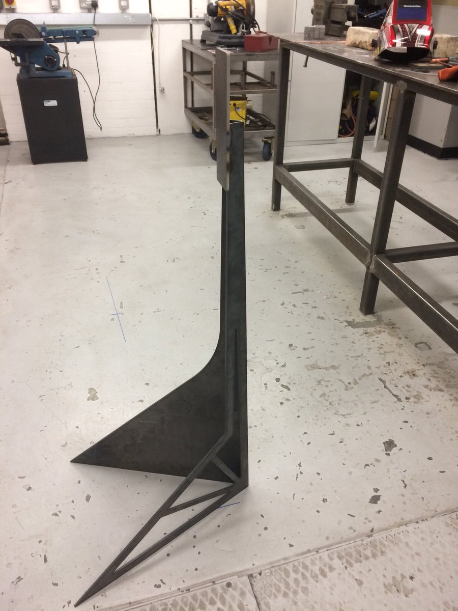 NTUmetal's tweet image. @adbe_technical @NTUadbe the TIG is in “top gear”with#minorproject work,#swiftcut plasma cutting 6mm plate ,stand assy.