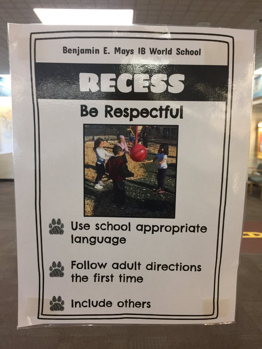 pbisatspps's tweet photo. Enjoying the warm weather with friends at Benjamin E Mays! #IAMSPPS https://t.co/s09rUNfm5N