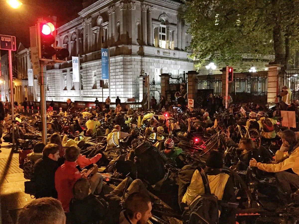 This should never, ever have to happen. 

No one should ever have to lie down in the streets to be heard or take a stance - but we do. 

Your move @Shane_RossTD 
#StopKillingCyclists