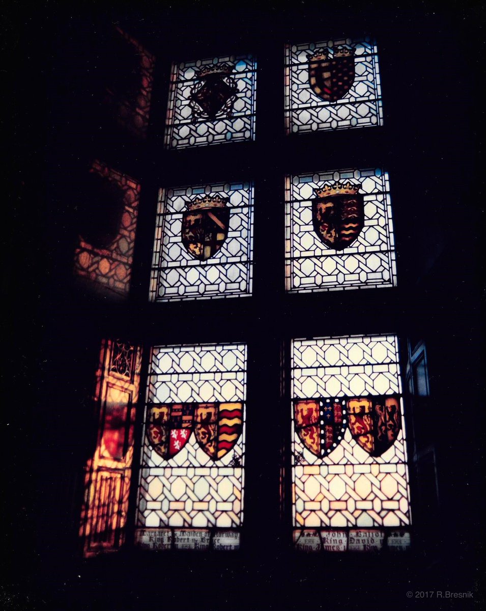 AstroKomrade's tweet image. As close as we get to Scotland, our orbits not far enough N to fly over. Wonderfully beautiful at night as in the day.  #OneWorldManyViews